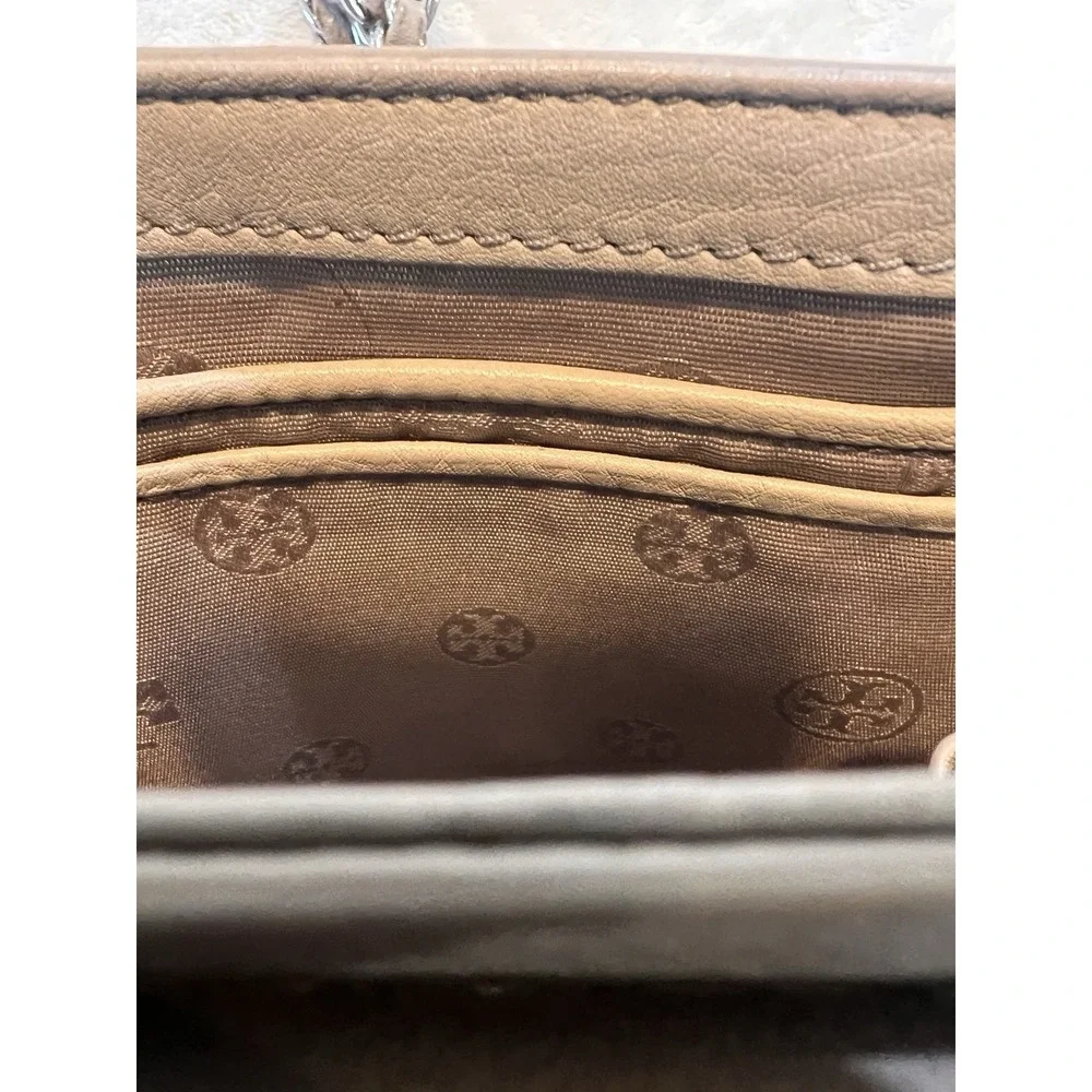 Tory Burch Britten Leather, Crossbody Shoulder strap, French Grey/Silver, Small